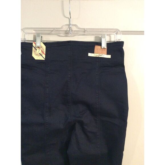 New NWT Denim Blvd Juniors size 7 High Waist Button Up Raw Hem Jeans - Picture 2 of 4